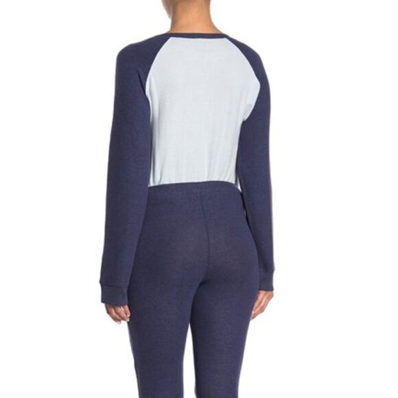 Free Press Raglan Hacci Long Sleeve Sweater Crew Neck Blue Drift Size Medium - Picture 2 of 5